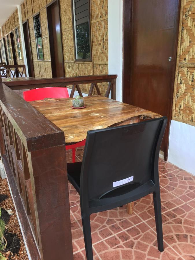 Panglao Rainbow Inn Tagbilaran-stad Buitenkant foto
